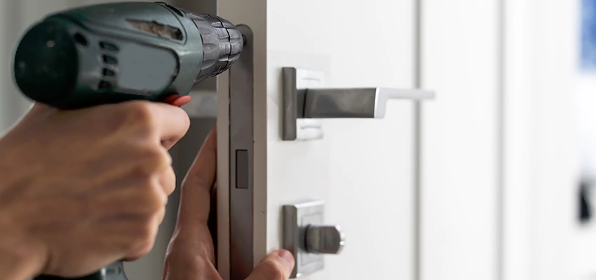 Locksmith For Lock Replacement Near Me in Tiburon, CA
