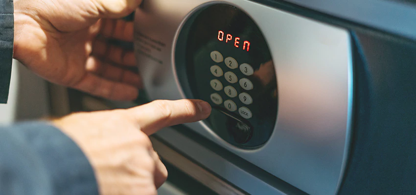Cash Safe Openers in Tiburon, California